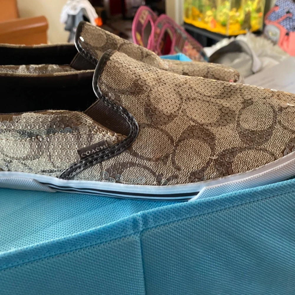 beautiful slippers for women! - Picture 3 of 6